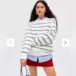 Kimchi Blue Wren Printed Pullover Sweater